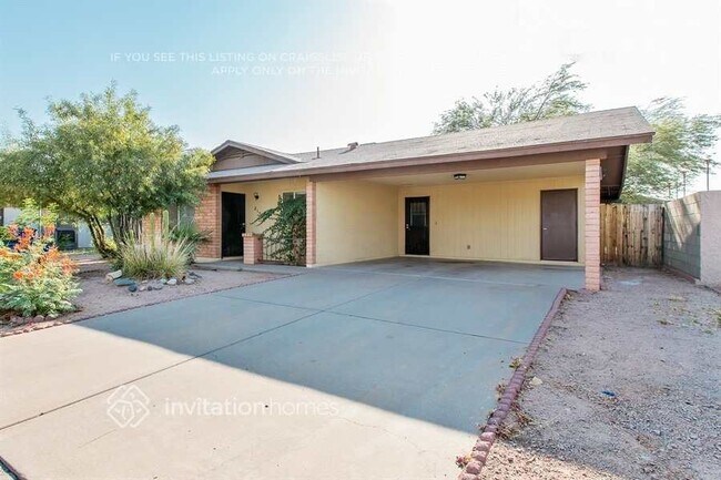 Photo - 215 N Kachina