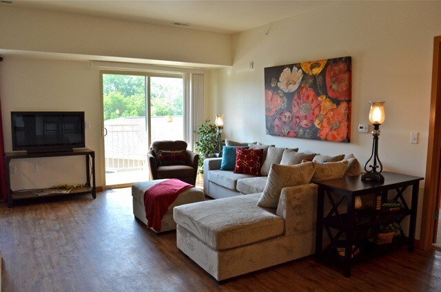 Upper-Level Living-Room
