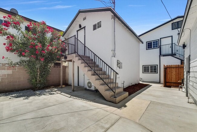 Photo - Newly Renovated Studio Home in the Heart of Downtown Fullerton with New Roof Unit 114 N Cornell Ave