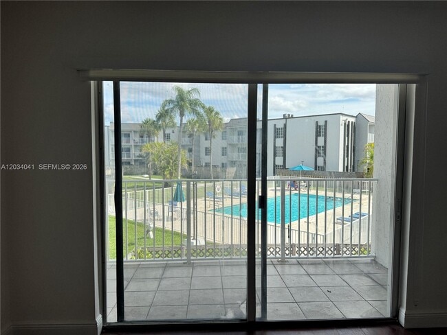 Photo - 5231 Geneva Way Unit 205