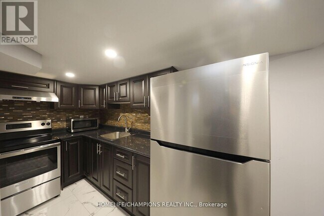 Photo - 5 Bellotti Crescent