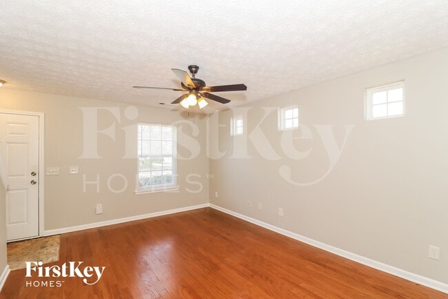 Photo - 5220 Sky Ridge Way