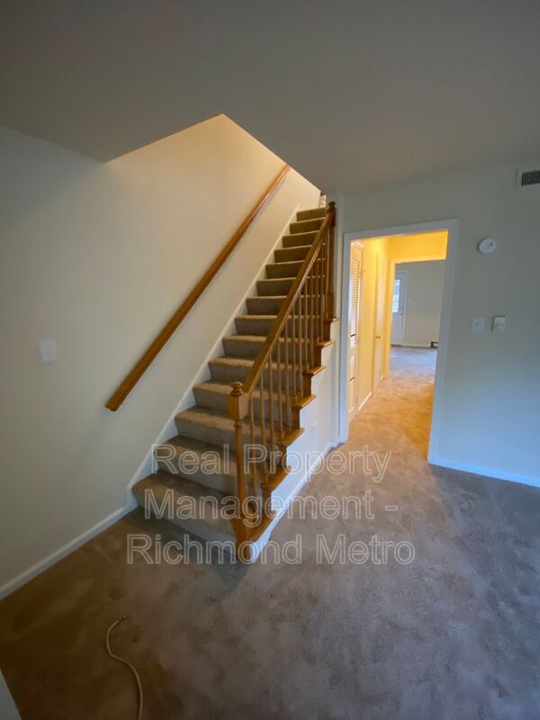 Photo - 5502 Stella Rd