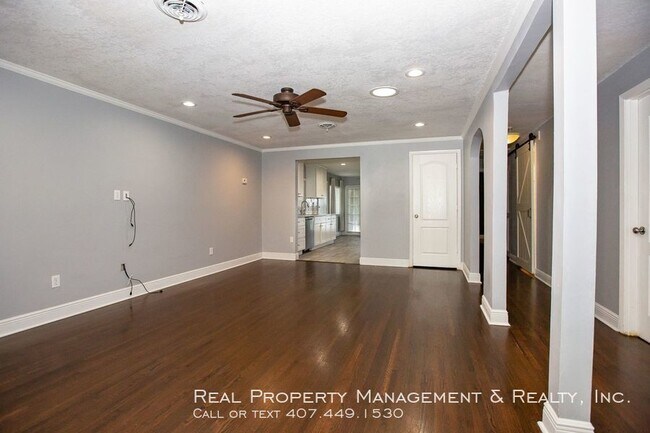 Photo - 3 BR / 2 BA Home in the Hourglass District