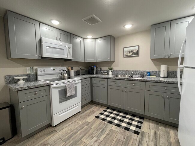 Photo - 4561 N Preston Dr