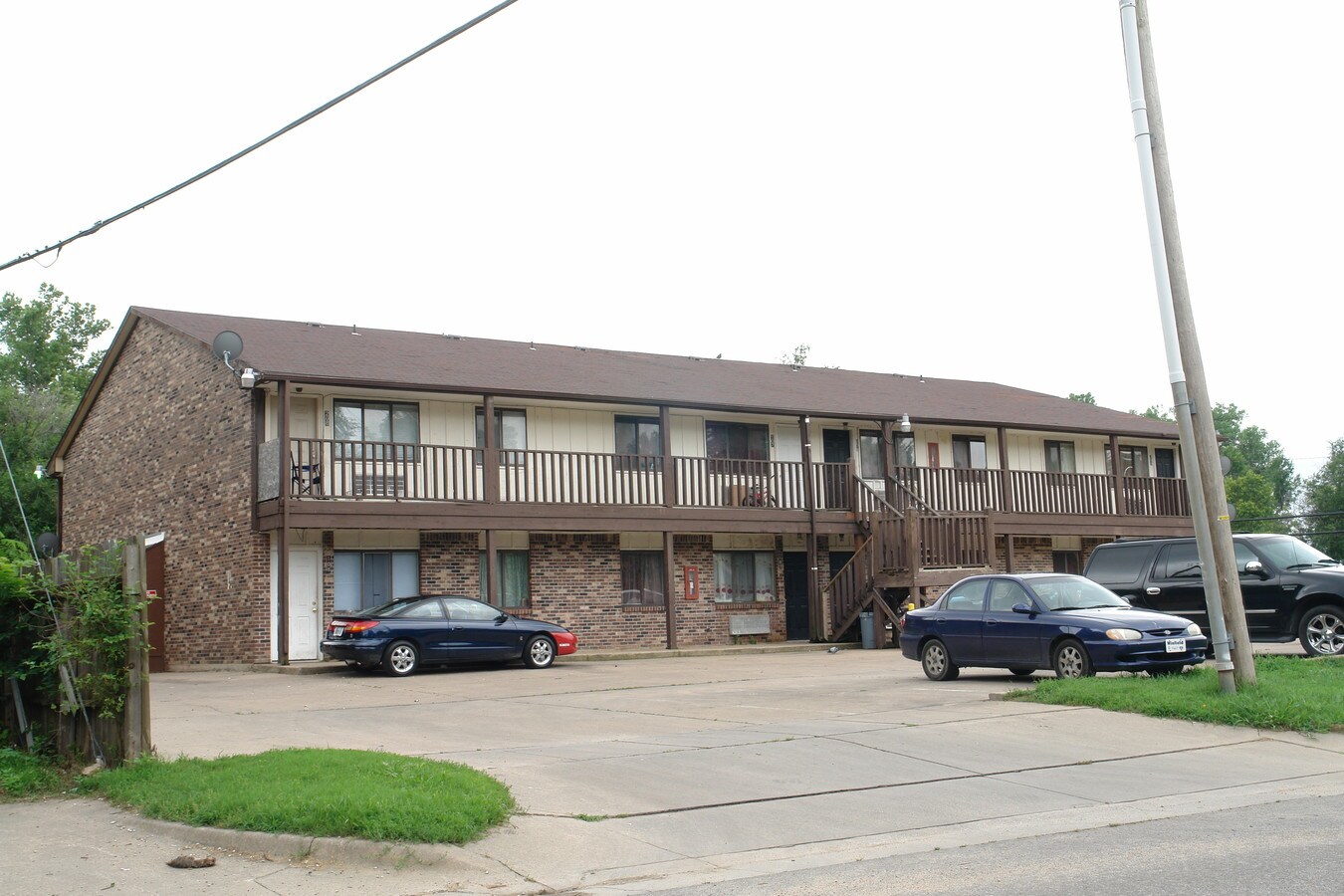 Photo - Evergreen Apartments