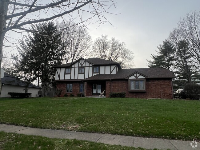 Building Photo - 3768 E Carmel Dr Rental
