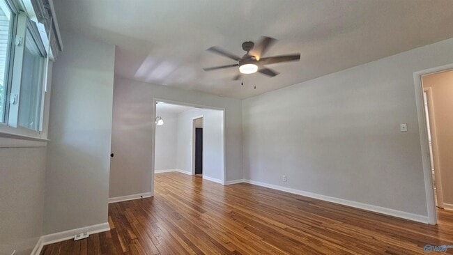 Photo - 3725 Broadmor Rd NW