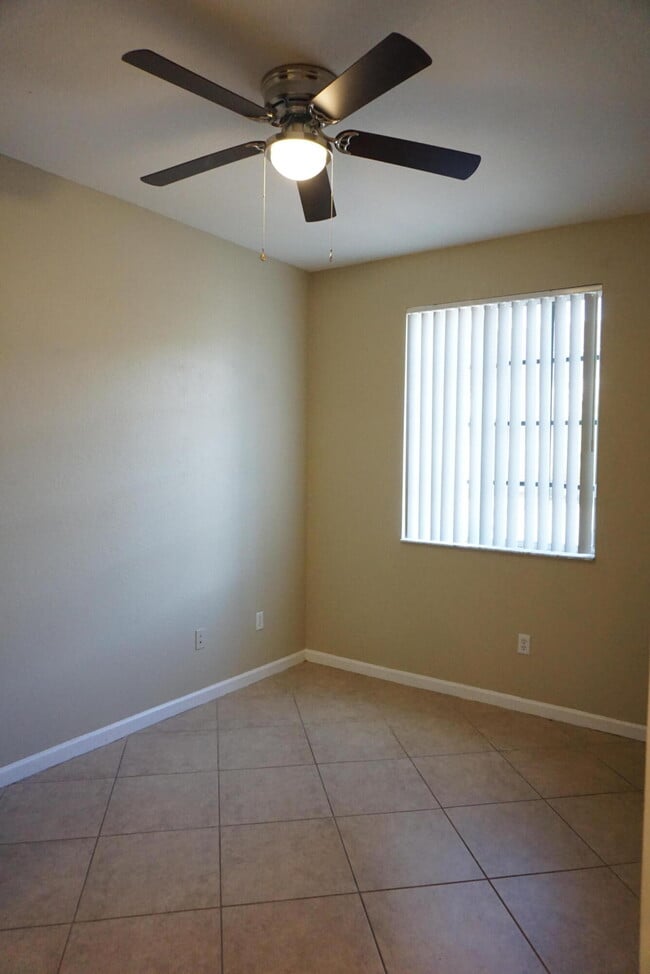 Photo - 1108 Lucaya Dr