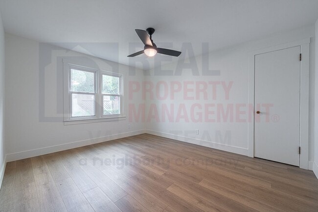 Photo - 1401 Missouri Ave