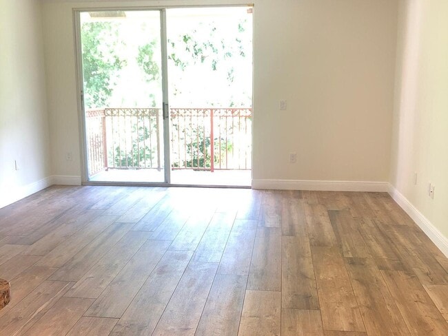 Photo - 2028 Alta Meadows Ln