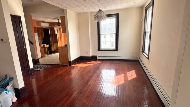 Photo - 15 Locust St Unidad #3