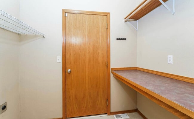 Photo - 13002 73rd Ave E