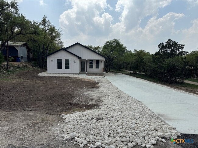 Building Photo - 770 Buck Run Pass Rental