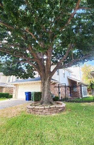 2107 Rose Cliff Ln