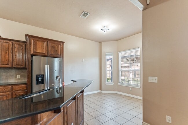 Photo - 2809 SW 92nd Ct