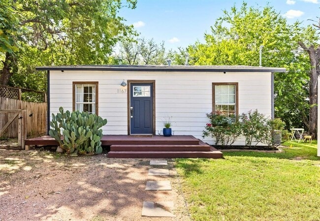 Photo - 1167 Ridgeway Dr