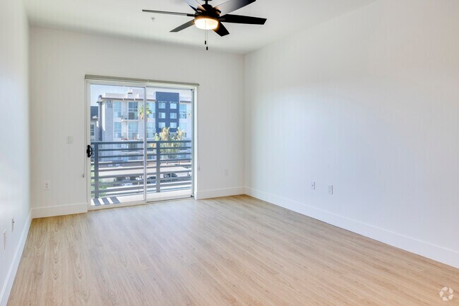 1BR, 1BA - 740SF - Living Room - Slate Scottsdale