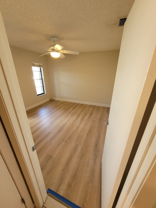 Photo - 431 Jupiter Lakes Blvd Unidad 2111d