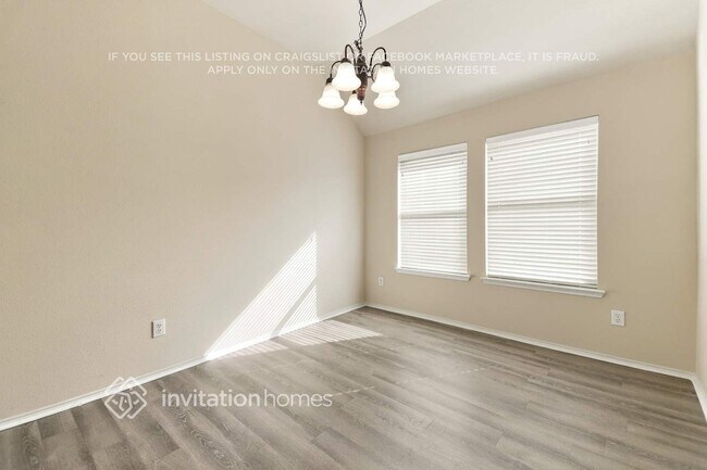 5000 Blackwood Dr