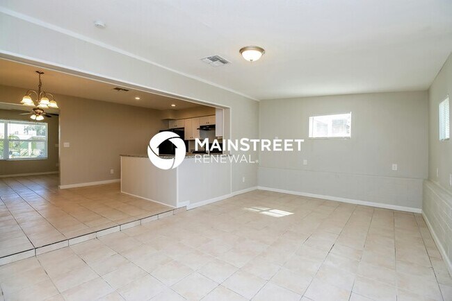 Photo - 5 Bedroom Pet-Friendly Home in PHOENIX, AZ...