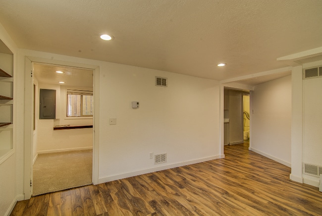 Photo - 512 N 79th St Unit B