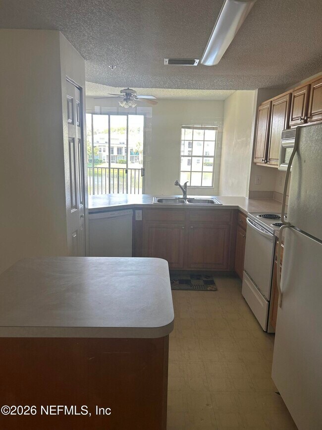Photo - 1005 Bella Vista Blvd Unit 17-103