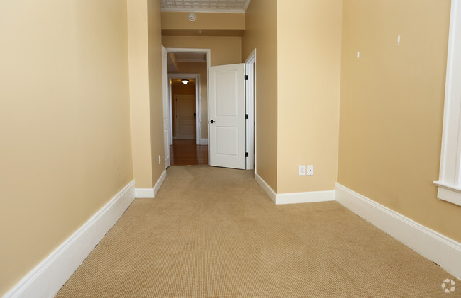 622- 2 Bedroom 1 Bath