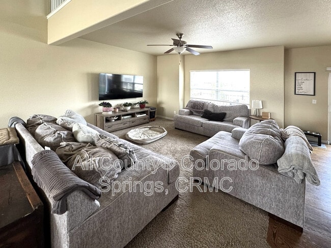 Photo - 8456 Hardwood Cir