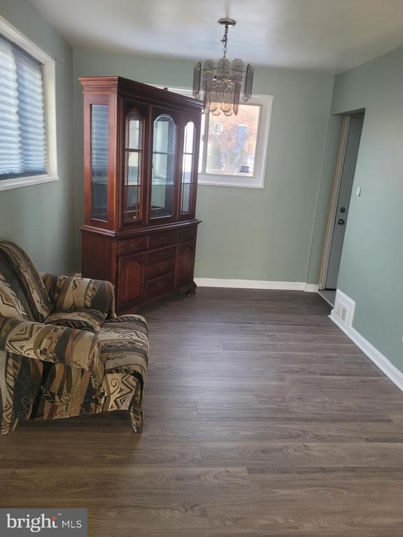 Photo - 3518 Madison St