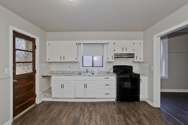 Photo - 116 Fort Pleasant Ave Apartamento Unidad 1L