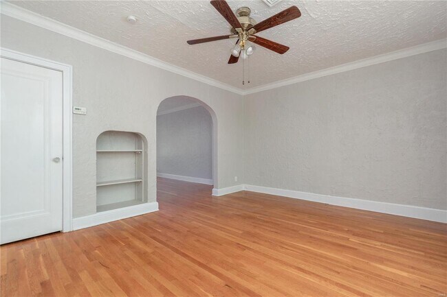 Photo - 7234 Amherst Ave