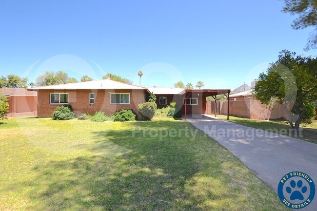 Building Photo - 1930 E Solano Dr Rental