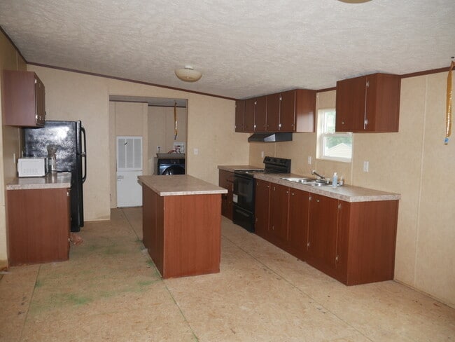 Photo - 315 Barricks Rd