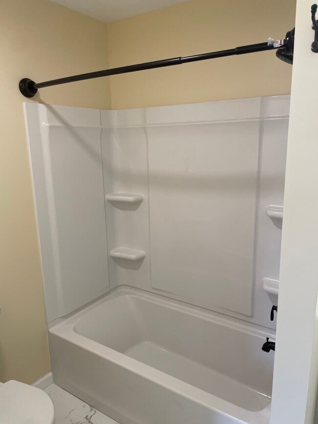 Photo - 1574 Montgomery Ave