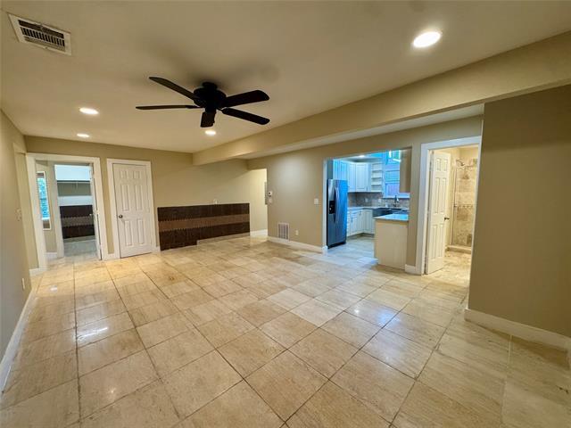 Photo - 5016 S I-35 Frontage Rd