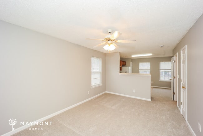 Photo - 1601 Hallmark Hills Dr