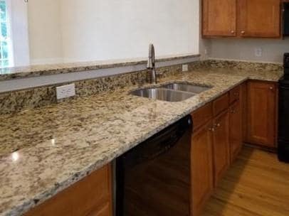 Photo - 2434 Fairlie Dr