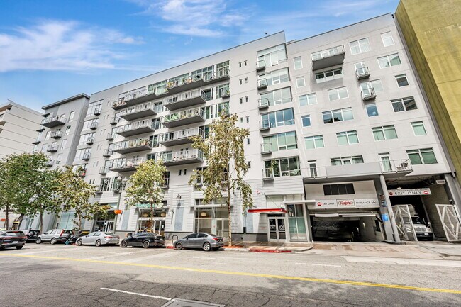 Photo - 645 W 9th St Condo Unit 213