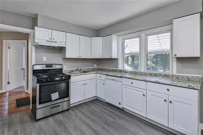 Photo - 1465 W Duchesne Dr