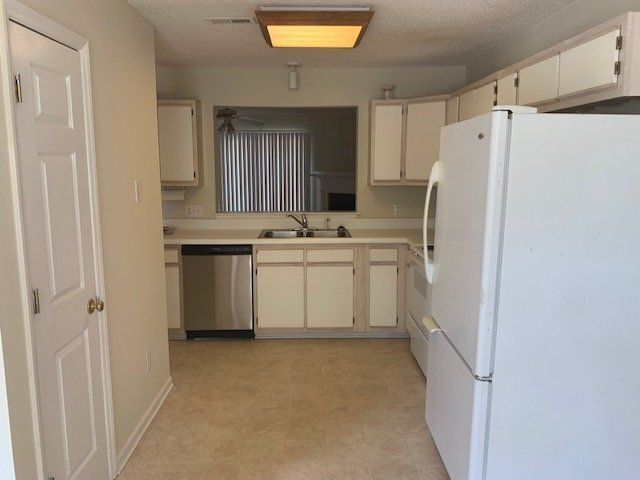 Photo - 2513A Bluff View Ct