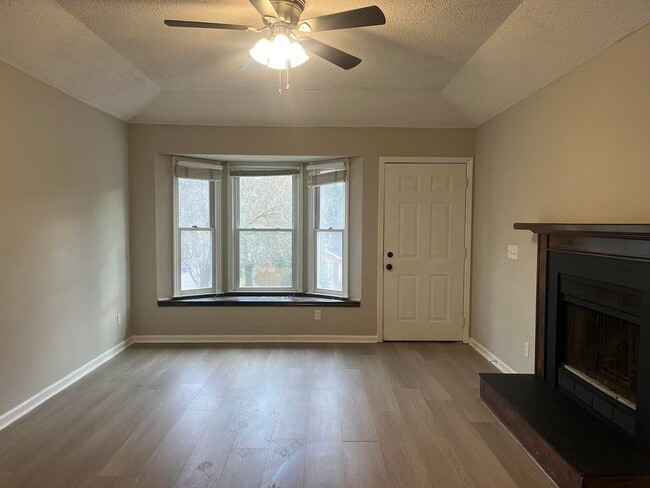 Photo - 4486 Club Trce