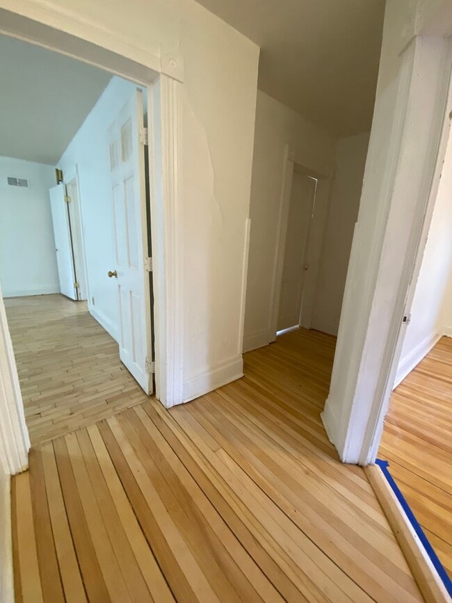 Photo - 677 Frederick St Unit 677 Frederick St A