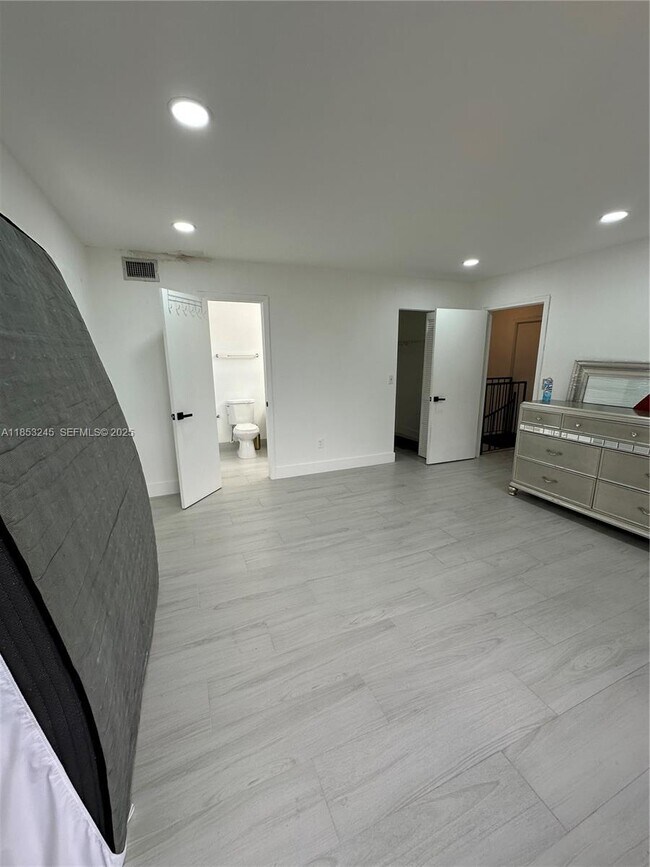 Photo - 8660 SW 149th Ave Unidad 211