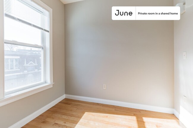 Building Photo - Room in Shared 3 bed/1 bath home Unit C