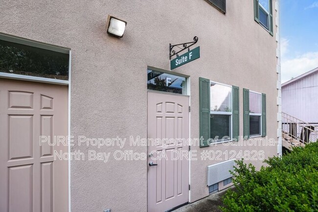Photo - 154 Railroad Ave Unidad #F