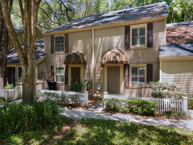 Building Photo - Magnolia Walk