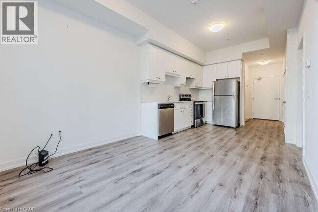 Photo - 251 Northfield Dr E Unit 105