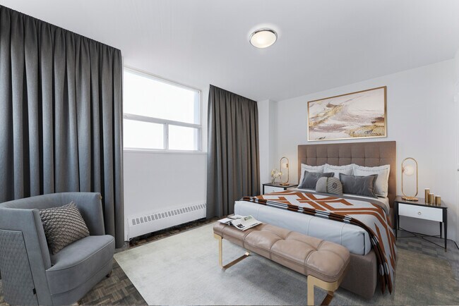 Photo - 2570 Kingston Rd