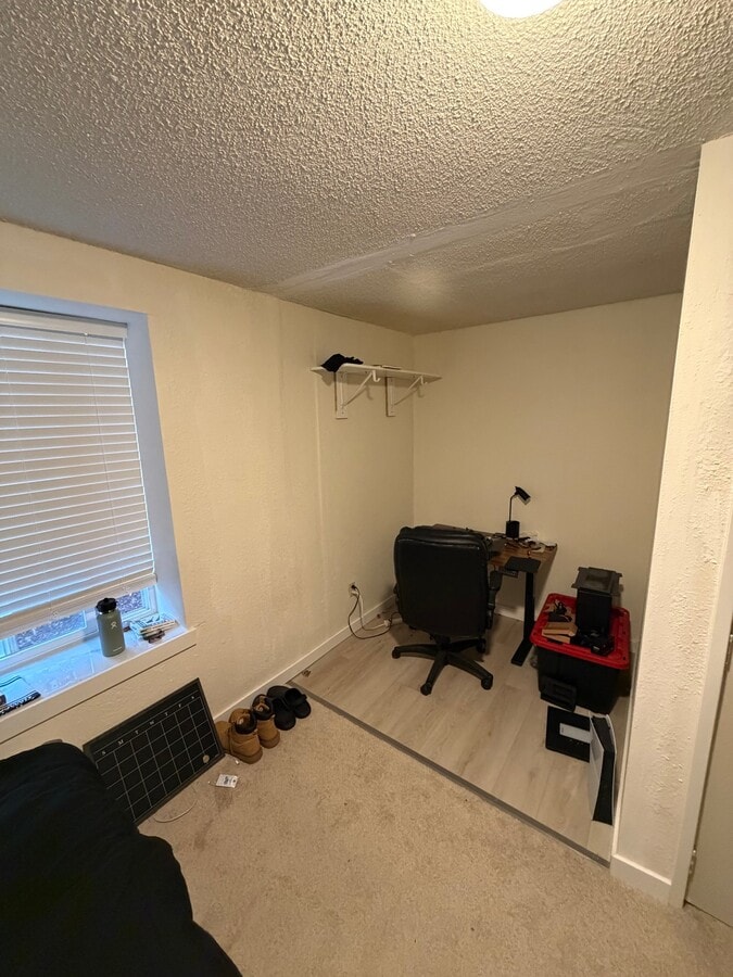 Photo - 2914 Sunset Dr W